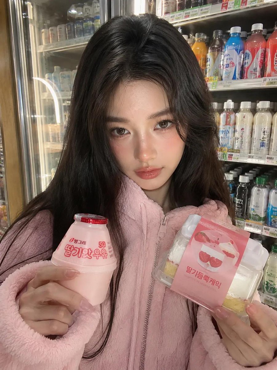 AI image generated from the “Korean Convenience Store Portrait” prompt